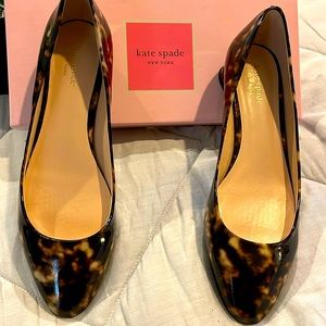 Kate Spade Tortoise patent shoes